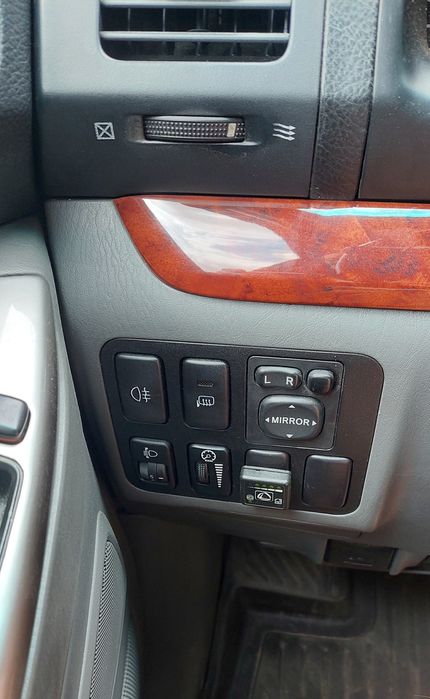 Продам Тойота Прадо 120