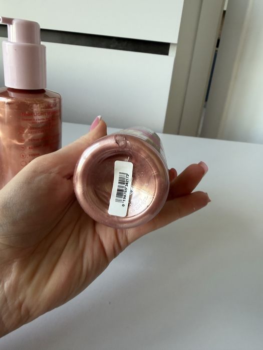 Олія бронзер для засмаги олійка highlighting body oil pink victorias secret оригінал pineapple coconut sugar plump бронзер олійка-бронзер