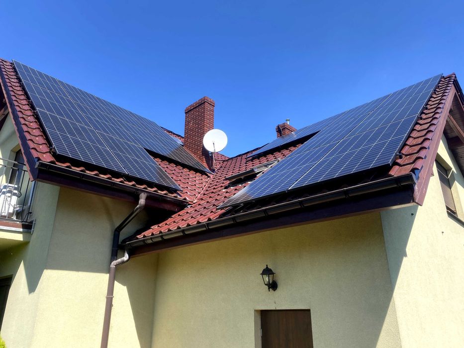 Instalacja fotowoltaiczna 5,45kWp z magazynem 10,5kWh z montażem