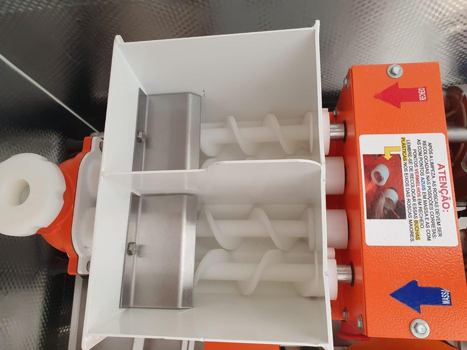 Máquina industrial de produzir Salgados e Doces