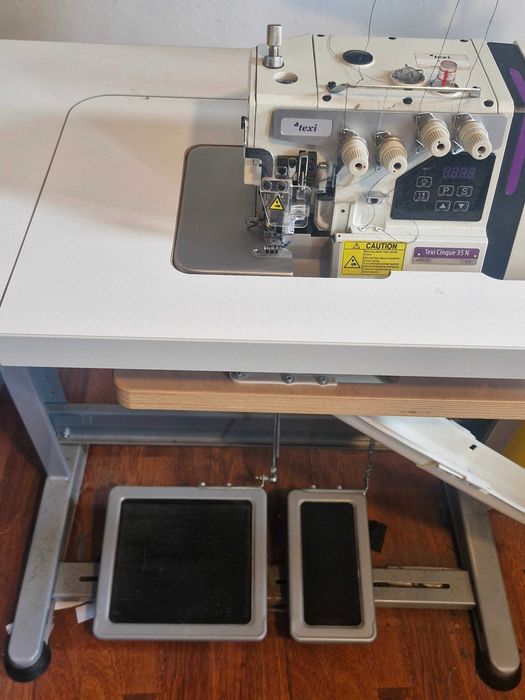 Overlock 5nitkowy Texi Cinque 35n jak nowy