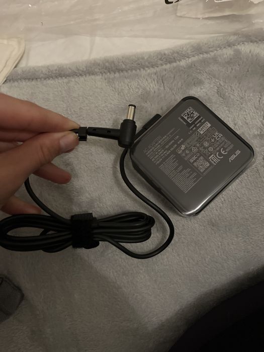 Adapter ASUS 65W 19V