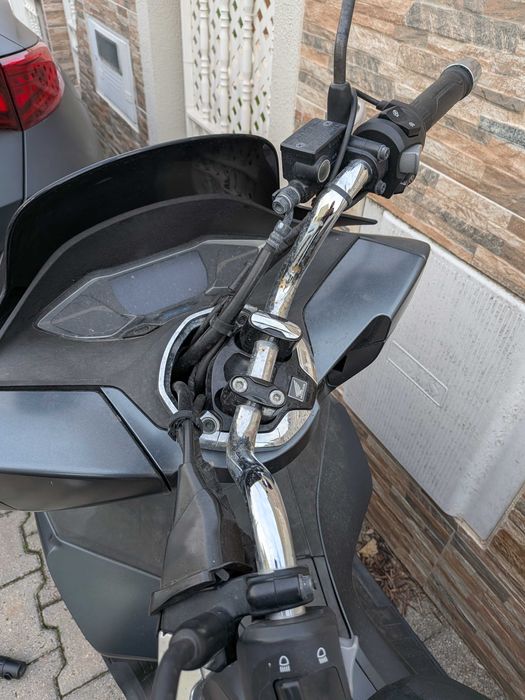 Honda pcx 125cc cinza