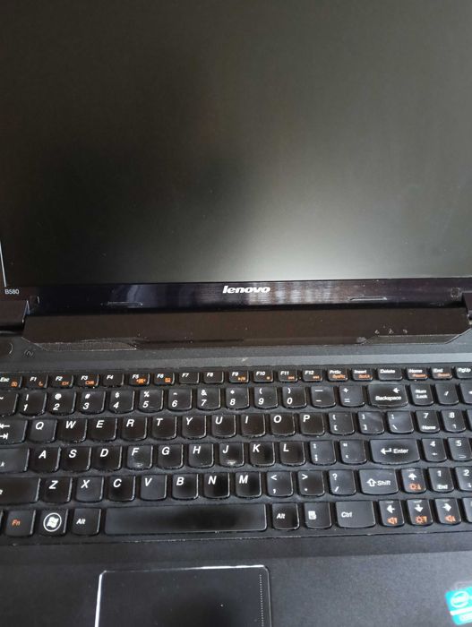 Lenovo B580 i3 6GB Win10 laptop