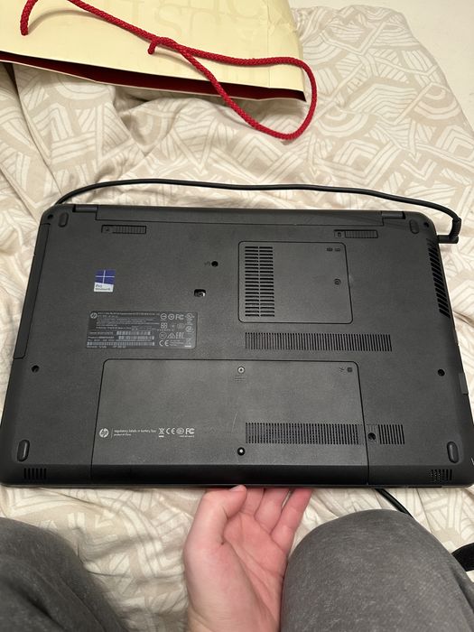 Ноутбук HP 350 G2 для офісних завдань та навчання.