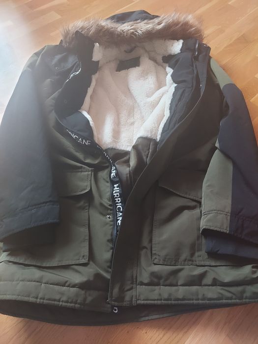 Стильна чоловіча куртка DeFacto