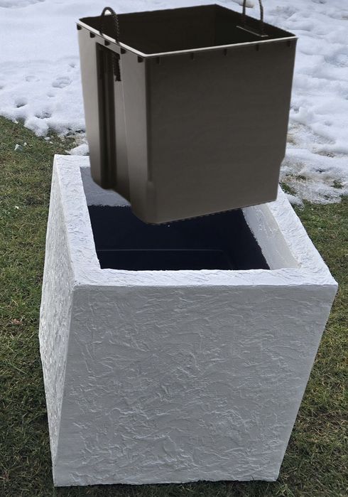 Wkład plastikowy do donicy