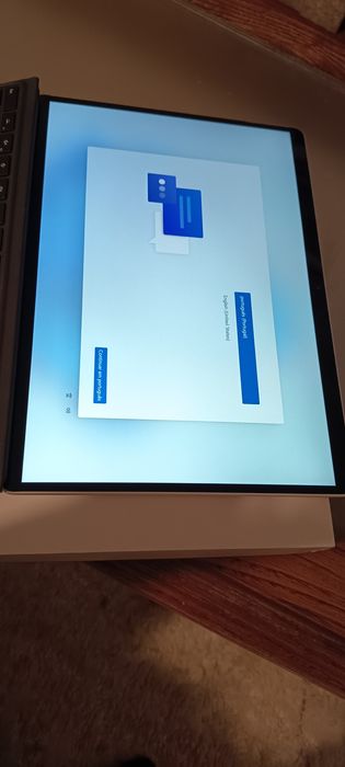 Microsoft surface pro 9 em estado impecável.