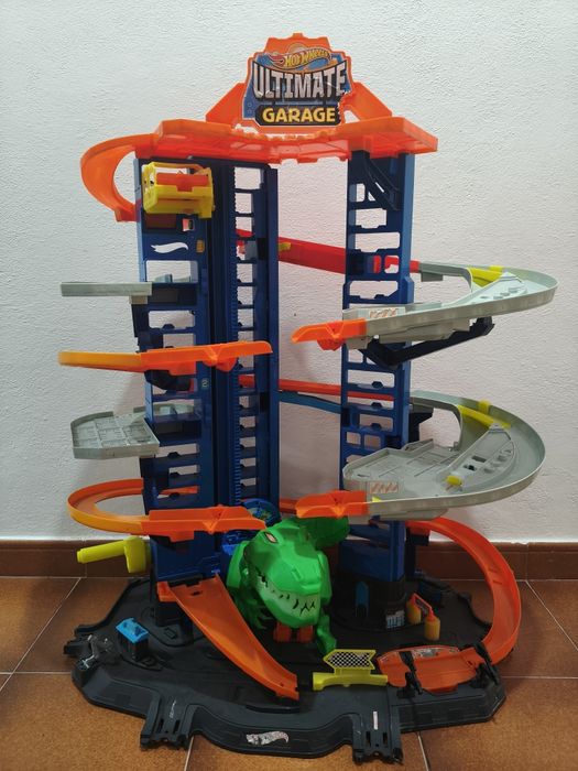 Pista Hot wheels Ultimate Garage