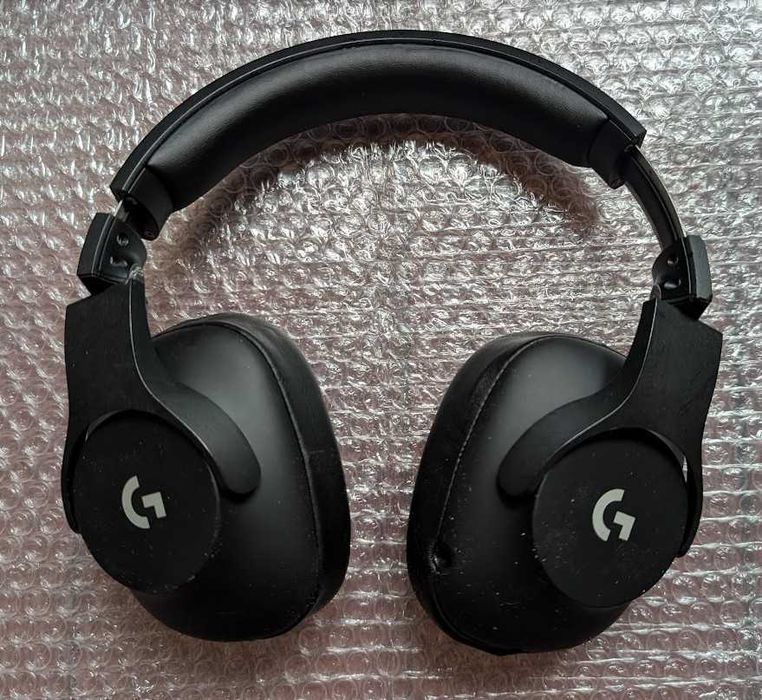 Гарнитура Logitech Pro Gaming Black  рабочие