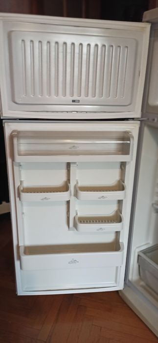 Холодильник "Stinol - 242Q"