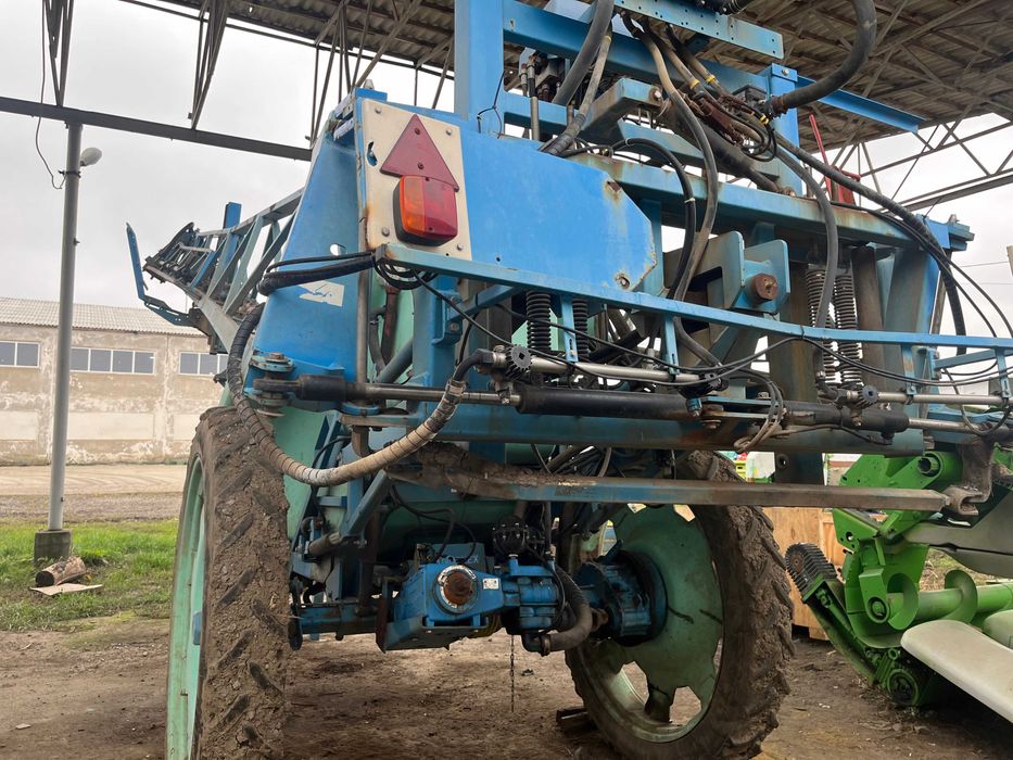 Обприскувач Berthoud Tracker-18, 2013р