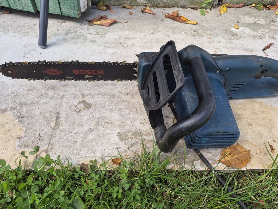 Piła  bosch professional gke 35 bce