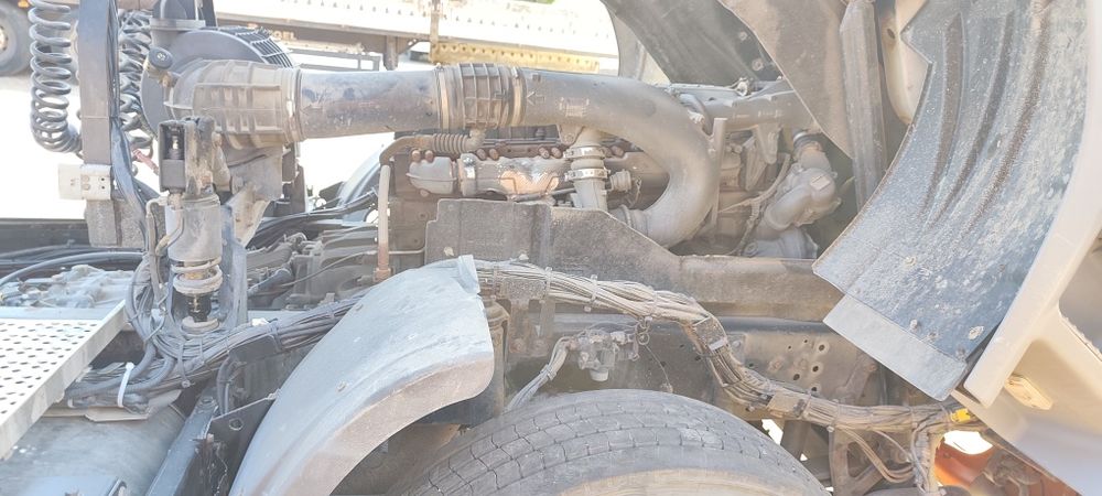 DAF CF 410  2013  тягач даф сф свіжопригнаний