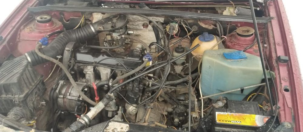 Продам Volkswagen Passat B3 універсал.
На ходу, мотор працює, коробка