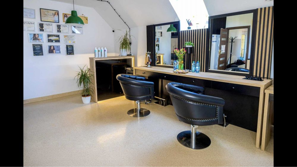 Lokal usługowy 42 m2  / Czapliniecka 50