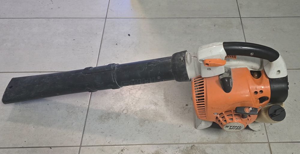 Spalinowa dmuchawa do liści STIHL  SH 86/C