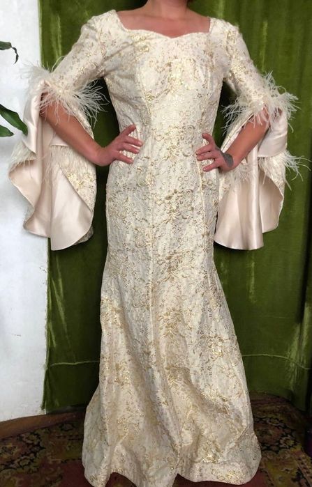 Авторська вечірня сукня