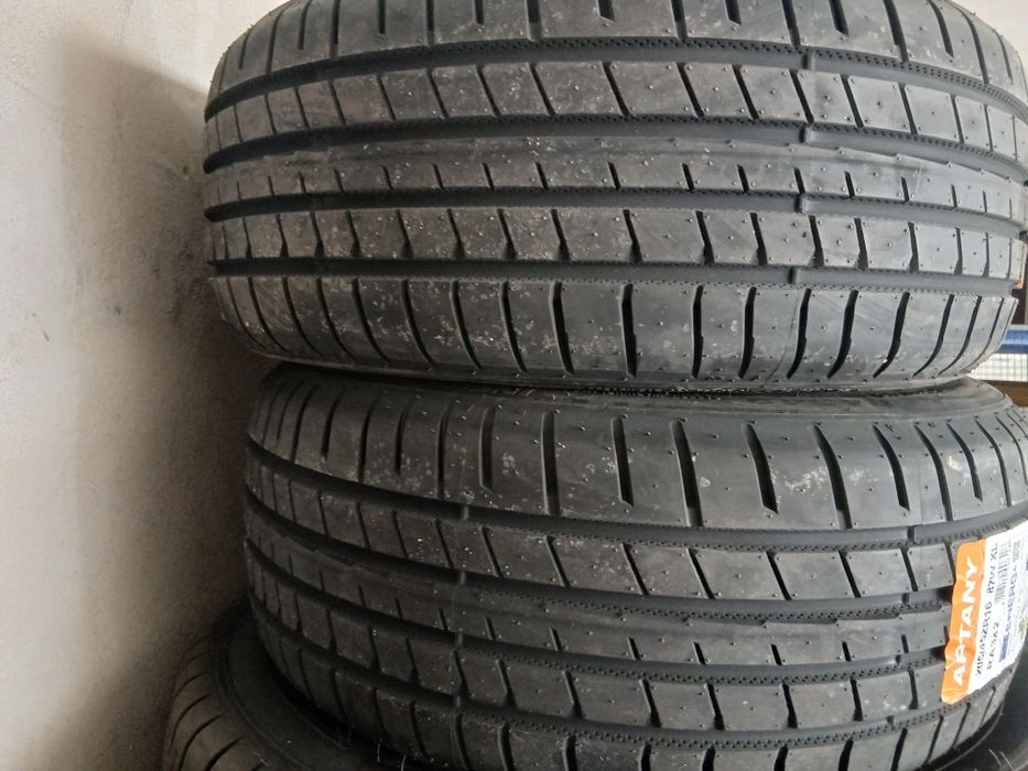 Pneus Novos 205/45R16