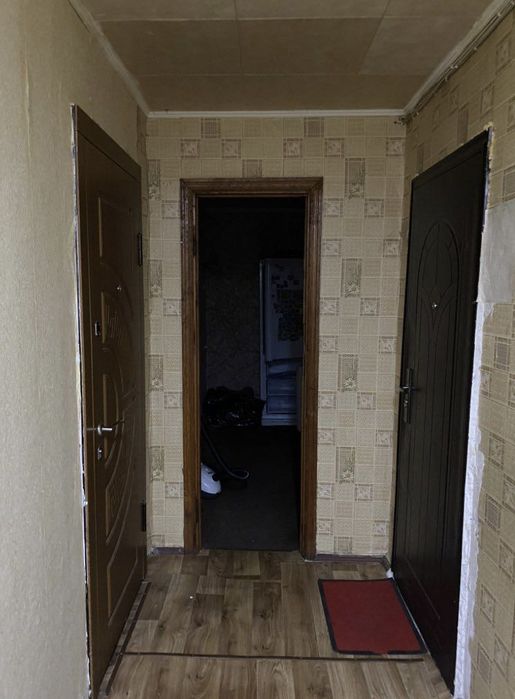 Комната в коммуне на Юго-западном массиве