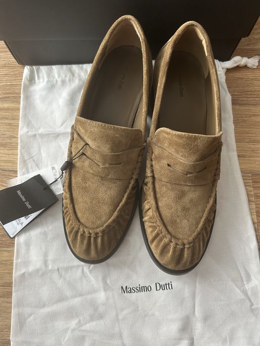 Туфлі, лофери замшеві на підборі Massimo Dutti, 40 розмір! НОВІ!