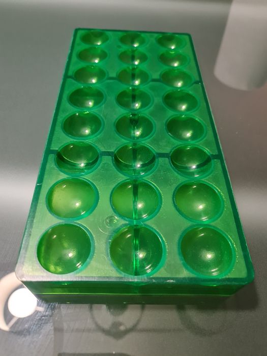 5 moldes para chocolate