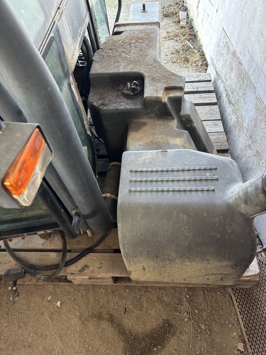 New Holland TS 115