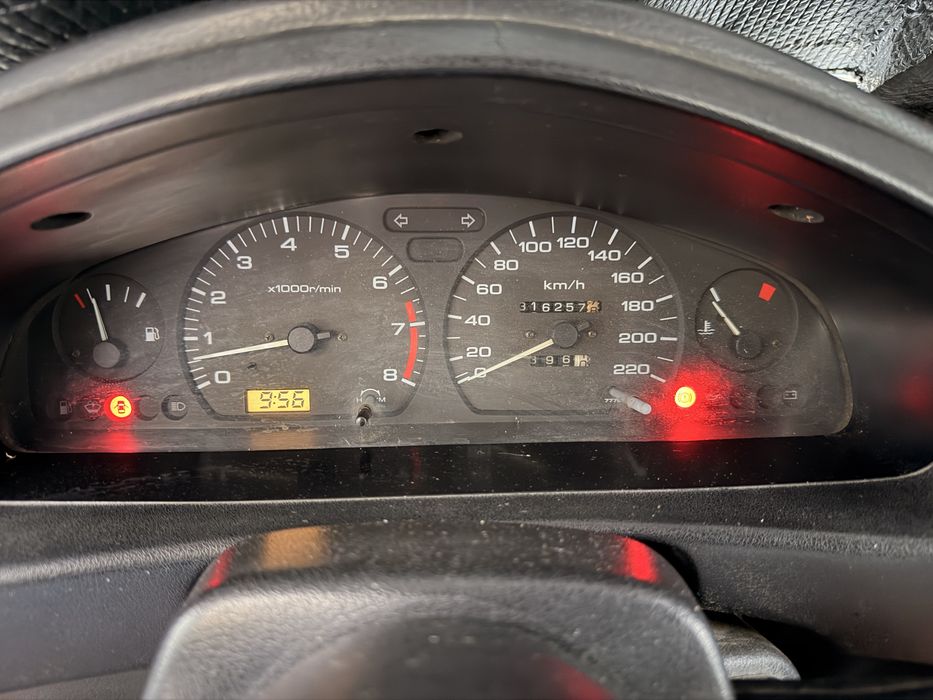 Nissan Sunny 1.4 SLX (1992)