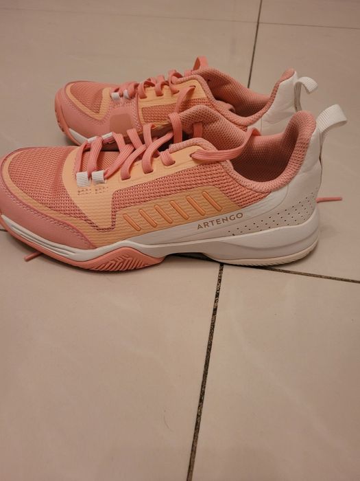 Buty do tenisa Artengo rozmiar 35 Stan idealny