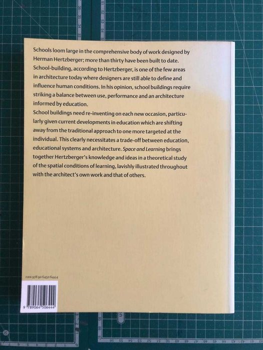 HERTZBERGER, Herman: Space and Learning (Portes Grátis)