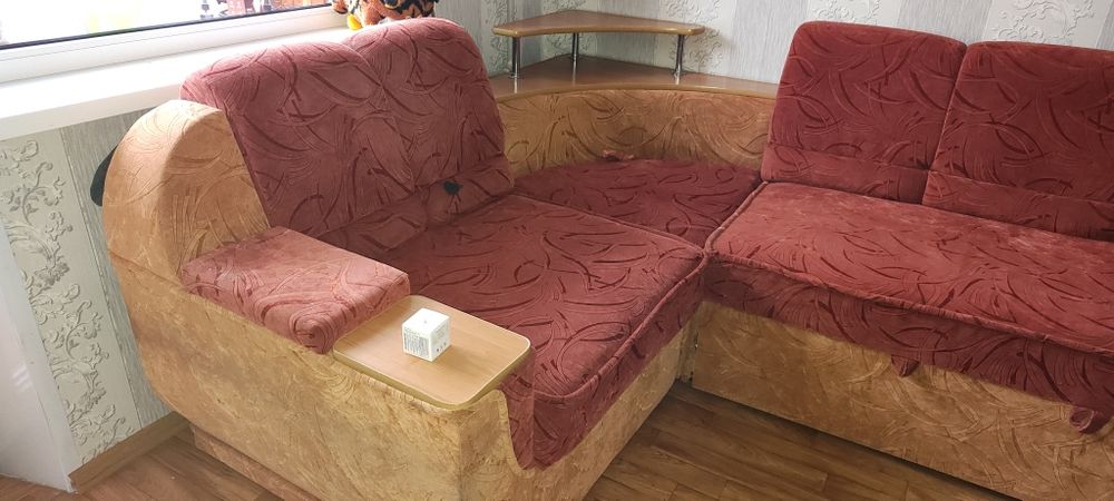 Мягкий уголок большой