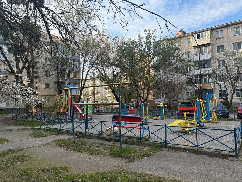 (8) Продам 1-но кімнатну квартиру на Вишеньці 9726