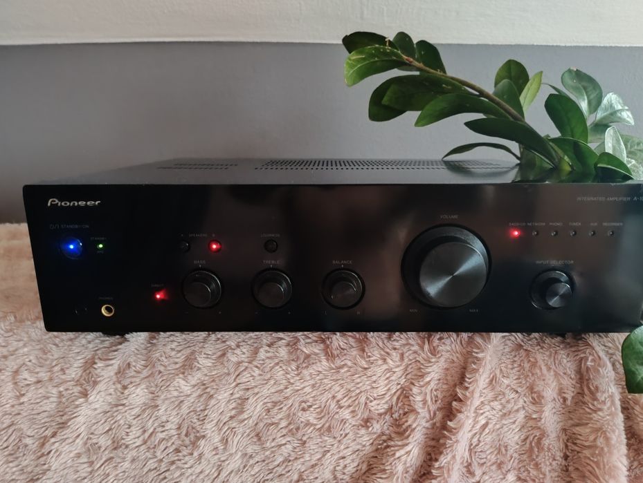 Wzmacniacz Pioneer a 10k