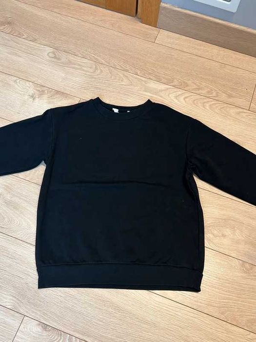 Czarna bluza z H&M rozmiar 146/152