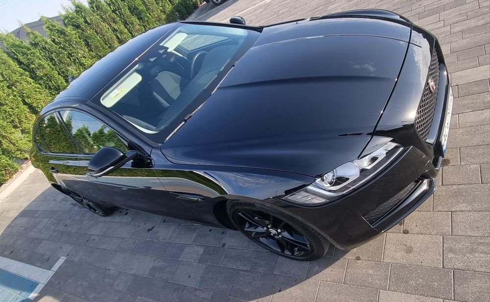 jaguar xf 2.0d 2017
