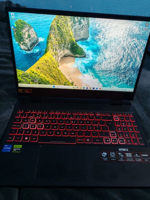 Acer nitro 5 c\ rtx 4060