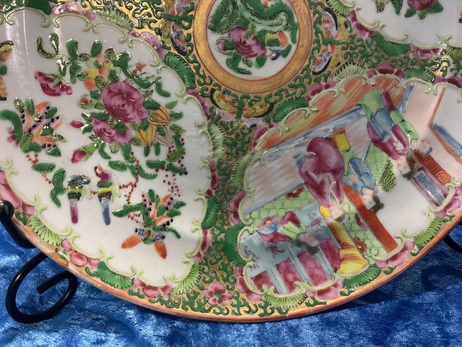 Prato chinês família rose com 25 cm  mais núncios abaixo