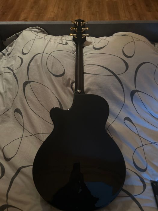Takamine made in japan