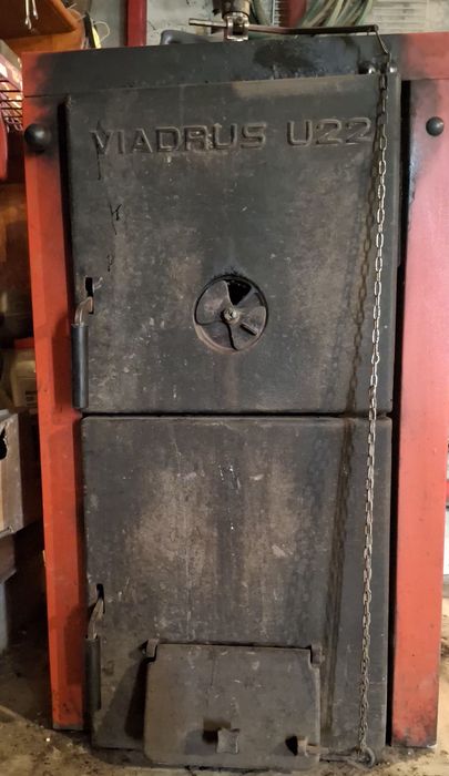 Твердопаливний котел Viadrus U22