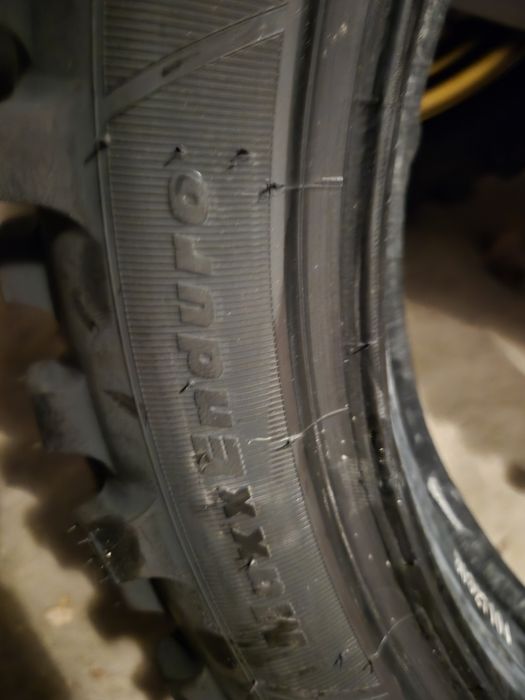 Pneus maxxis enduro novos