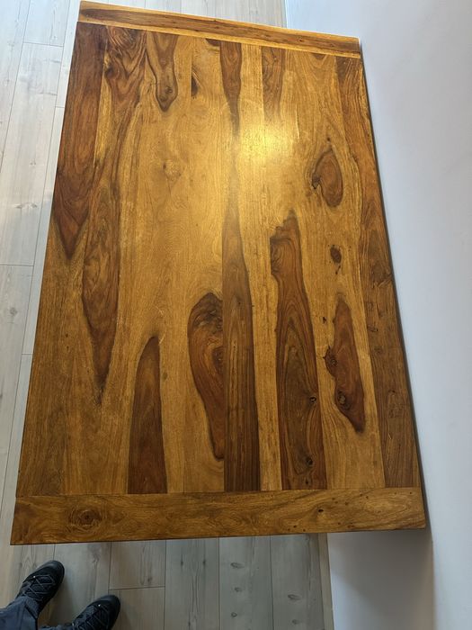 Stół z drewna tekowego