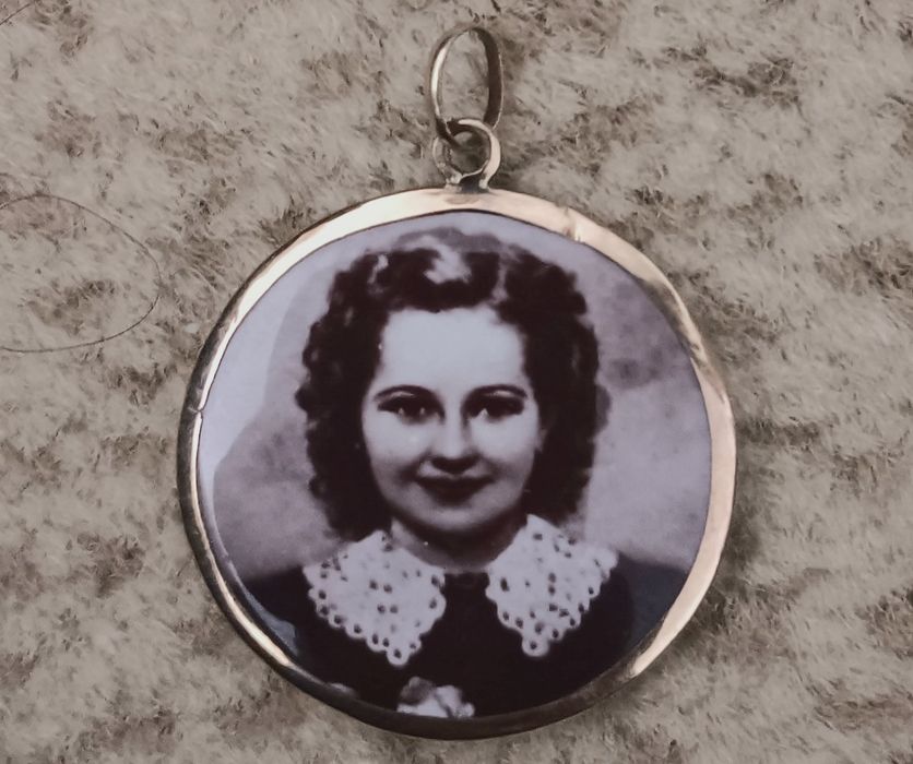 Três medalhas Sãozinha