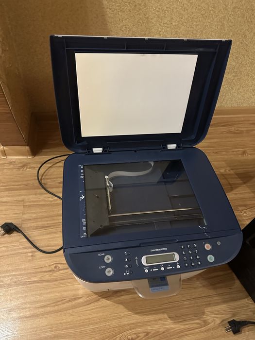 Принтер Canon.