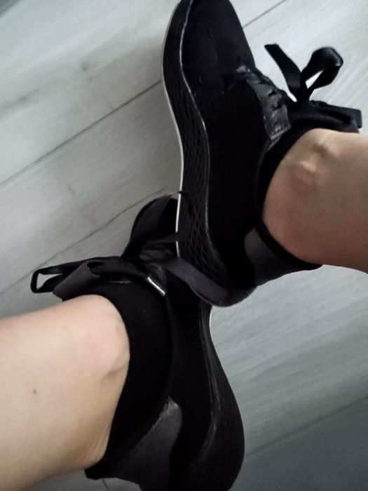 Adidasy damskie obuwie sportowe