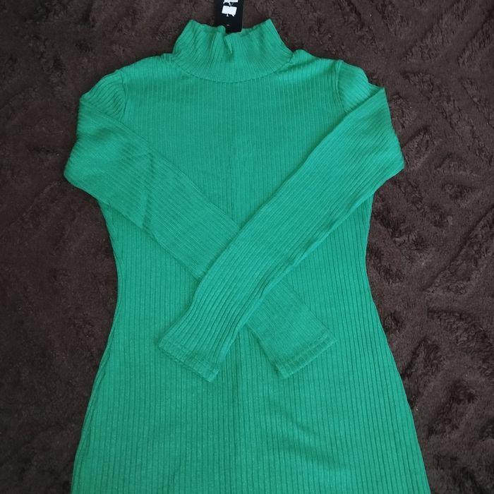 Жіноче тепле плаття, сукня довжини моді