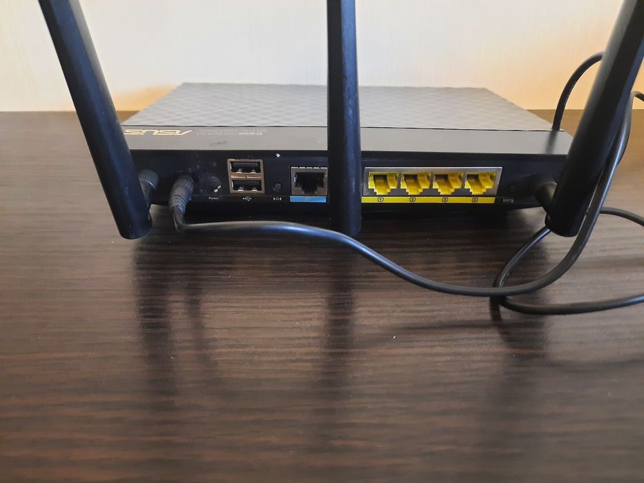 Роутер Asus RT-AC66U, Dual-Band Wi-Fi Gigabit Router асус