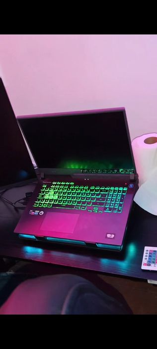 Portátil Gaming ASUS ROG STRIX G17 G713QM-R95D36CB1 (AMD Ryzen 9 5900HX - NVIDIA GeForce RTX 3060 - RAM: 16 GB - 1 TB SSD - 17.3'')