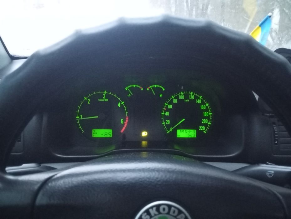 Шкода Октавія Тур 1,9 D