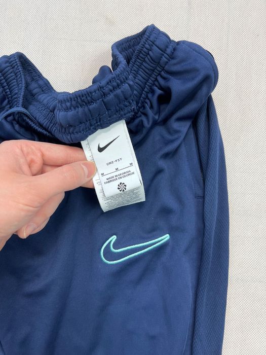 Spodnie Nike Small Logo Swoosh Dresy