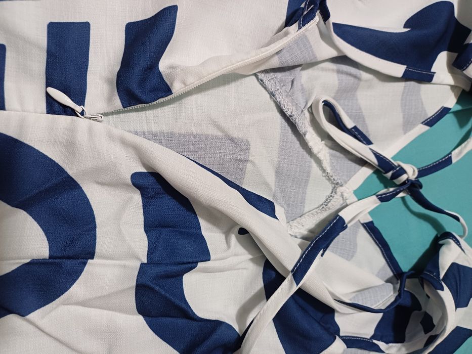 Vestidos novos tamanho S.